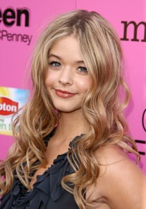Sasha Pieterse for Chloe Masters in The Doorknob Society movie.